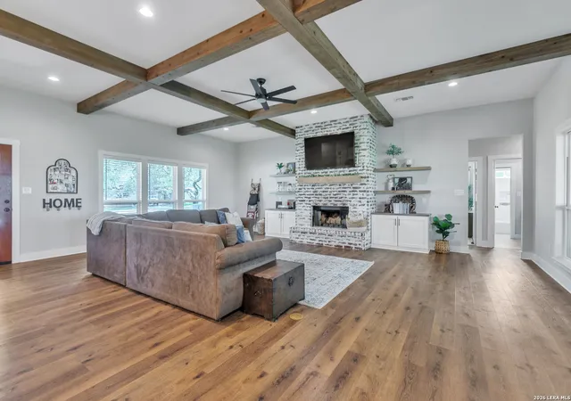 Photo 4 of Sale Pending at 1026 Timbercrest, Pleasanton, TX 78064 | MLS# 1951980 | Listing updated on 2026-05-05