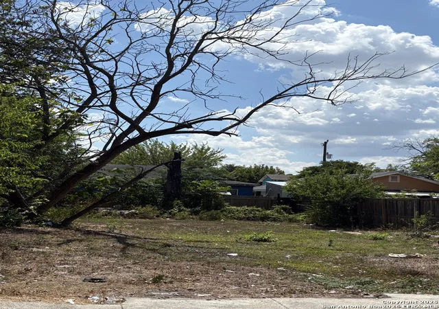 Photo 2 of Land for sale at 226 Micklejohn, San Antonio, TX 78207 | MLS# 1951990 | Listing updated on 2026-04-05