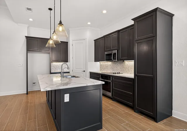 4th image of 111 John T Court, Castroville, TX 78009 | MLS# 1952089