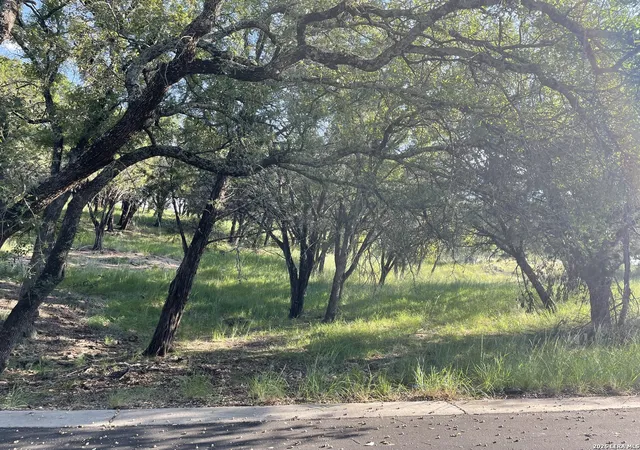 4th image of 309 Fieldspar, Horseshoe Bay, TX 78657 | MLS# 1952091