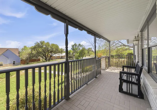 Photo 3 of Sale Pending at 227 Southway Dr, Kerrville, TX 78028 | MLS# 1952122 | Listing updated on 2026-04-22