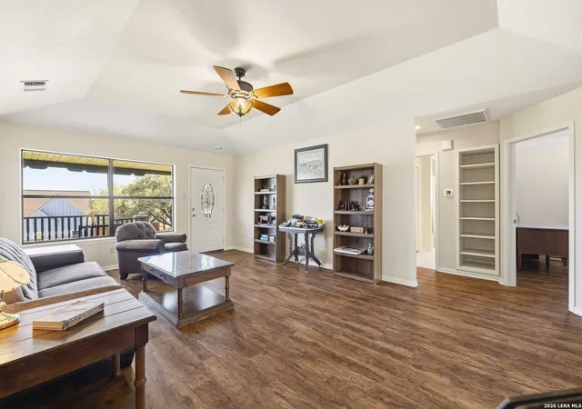 Photo 4 of Sale Pending at 227 Southway Dr, Kerrville, TX 78028 | MLS# 1952122 | Listing updated on 2026-04-22