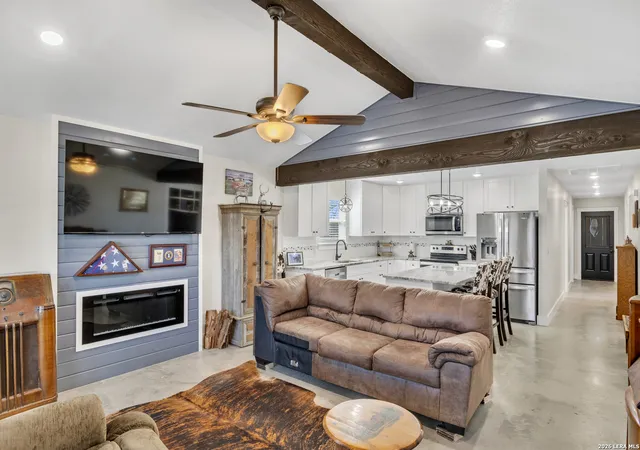 Photo 3 of Single family home for sale at 1706 Redwood Dr, Granite Shoals, TX 78654 | MLS# 1952125 | Listing updated on 2026-06-27
