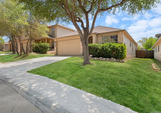 Photo 3 of Sale Pending at 7618 Lost Crk Gap, Boerne, TX 78015 | MLS# 1952126 | Listing updated on 2026-04-10