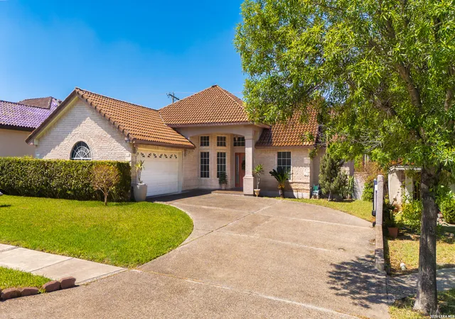 Photo 2 of Sale Pending at 2155 Romel St, Eagle Pass, TX 78852 | MLS# 1952148 | Listing updated on 2026-08-31