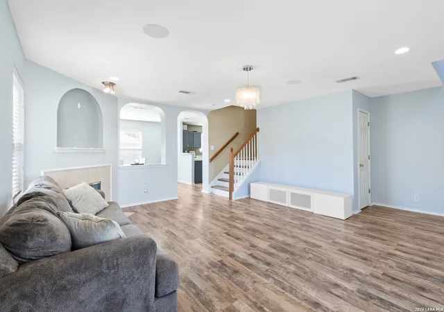 Photo 4 of Single family home for sale at 7318 Mesquite Crk, San Antonio, TX 78244 | MLS# 1952176 | Listing updated on 2026-06-21