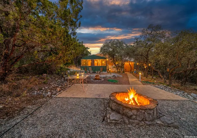 3rd image of 496 County Road 246, Hondo, TX 78861 | MLS# 1952198