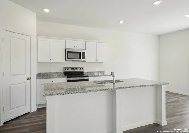 3rd image of 144 Peterson Pl, Adkins, TX 78101 | MLS# 1952216