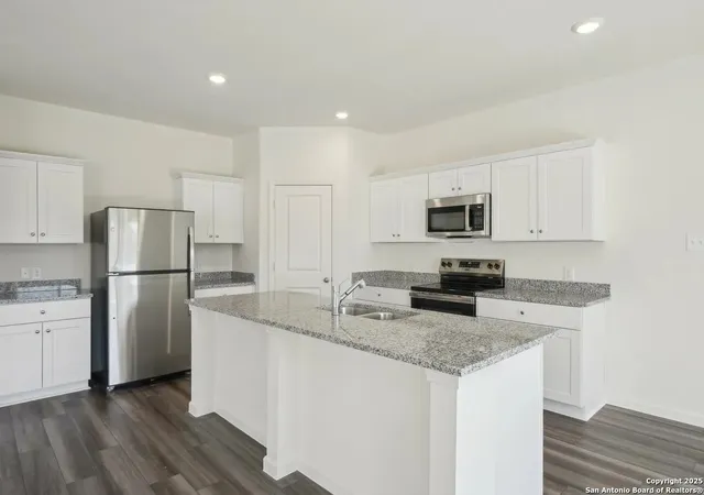 4th image of 144 Peterson Pl, Adkins, TX 78101 | MLS# 1952216