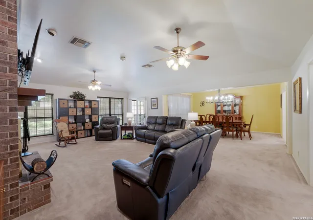 Photo 3 of Sale Pending at 1115 Cardinal, Pleasanton, TX 78064 | MLS# 1952250 | Listing updated on 2026-04-11