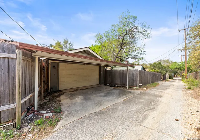 41st image of 7635 Tippit, San Antonio, TX 78240 | MLS# 1952259