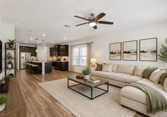 2nd image of 724 Clara, New Braunfels, TX 78130 | MLS# 1952274