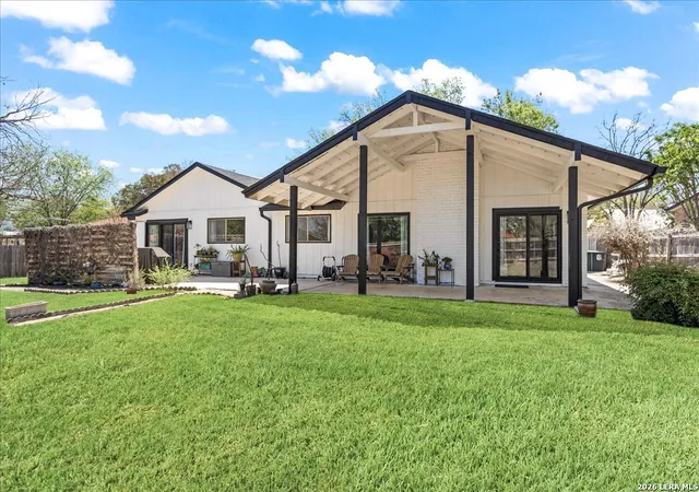 Photo 4 of Sale Pending at 5319 El Tejano St, San Antonio, TX 78233 | MLS# 1952281 | Listing updated on 2026-05-07