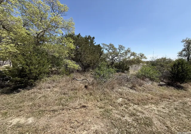 Photo 1 of Sale Pending at 1123 Alta Vista, Canyon Lake, TX 78133 | MLS# 1952282 | Listing updated on 2026-07-29