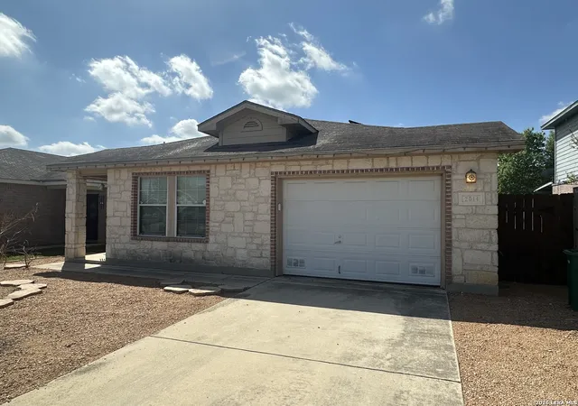 5th image of 2014 Mission Eagle, San Antonio, TX 78223 | MLS# 1952302