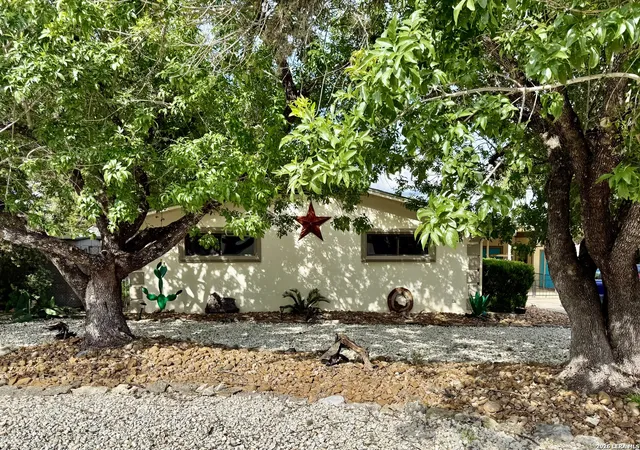 Photo 2 of Sale Pending at 1268 Lakeside, Canyon Lake, TX 78133 | MLS# 1952399 | Listing updated on 2026-09-14