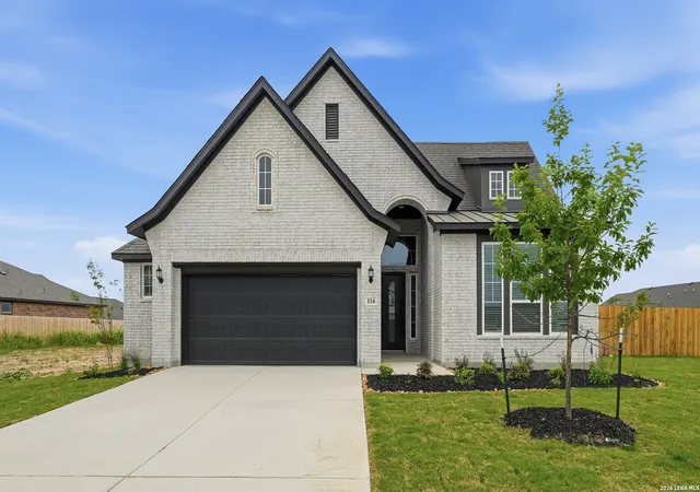 Photo 1 of Sale Pending at 114 Cherrybark Oak, San Antonio, TX 78009 | MLS# 1952405 | Listing updated on 2026-05-18