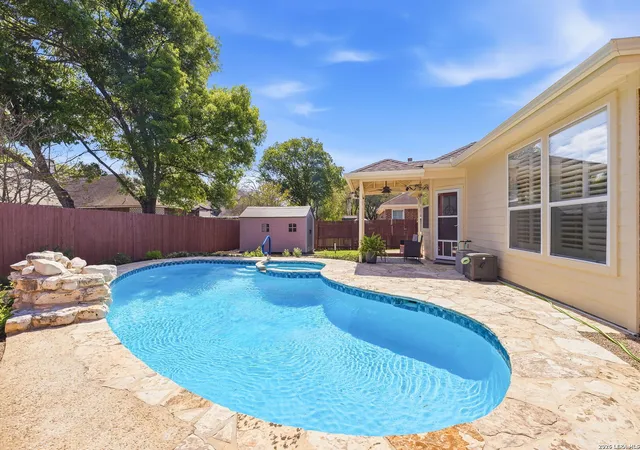 1st image of 229 Notch Leaf, Cibolo, TX 78108 | MLS# 1952427