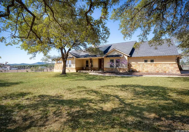 2nd image of 676 Highgate Dr, Bandera, TX 78003 | MLS# 1952447
