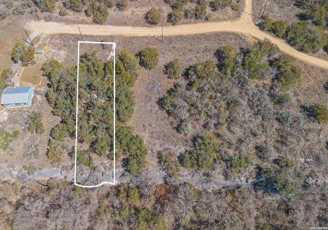 Photo 2 of Sale Pending at 1048 Blue Bonnet Hl, Spring Branch, TX 78070 | MLS# 1952465 | Listing updated on 2026-03-26