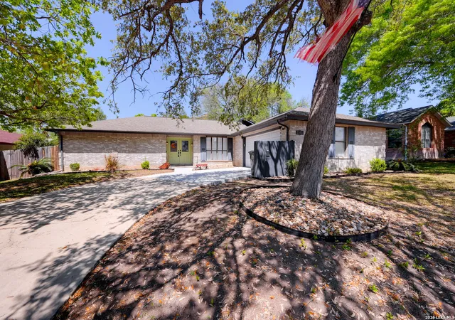 2nd image of 3505 Wimbledon Dr, Schertz, TX 78108 | MLS# 1952470