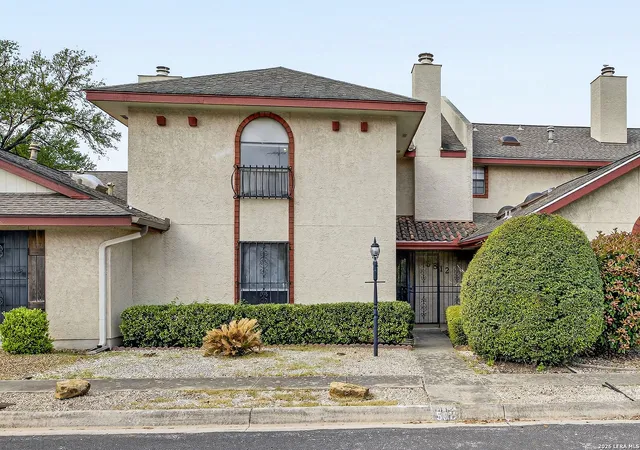 Photo 1 of Single family home for sale at 5812 Royal, San Antonio, TX 78239 | MLS# 1952474 | Listing updated on 2026-09-12