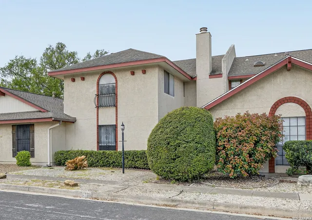 Photo 2 of Single family home for sale at 5812 Royal, San Antonio, TX 78239 | MLS# 1952474 | Listing updated on 2026-09-12