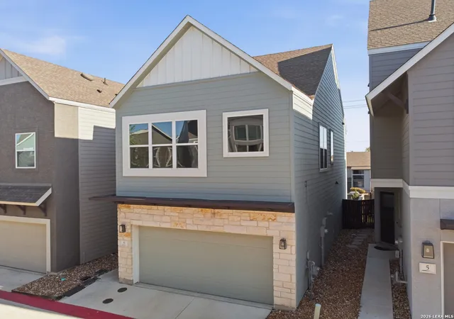 3rd image of 5843 Whitby Rd Unit 6, San Antonio, TX 78240 | MLS# 1952511