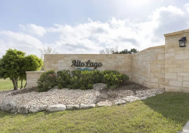 Photo 1 of Land for sale at 2093 Alto Lago, Canyon Lake, TX 78133 | MLS# 1952516 | Listing updated on 2026-09-20