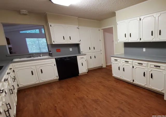2nd image of 9349 Blazing Star, Garden Ridge, TX 78266 | MLS# 1952570