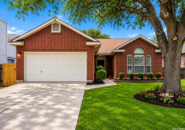 Photo 1 of Single family home for sale at 6374 Parkland Oaks Dr, San Antonio, TX 78240 | MLS# 1952573 | Listing updated on 2026-08-07