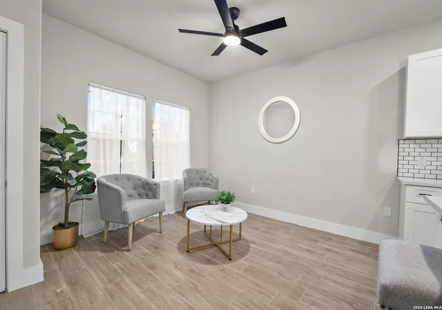 Photo 3 of Sale Pending at 1122 Elvira St, San Antonio, TX 78207 | MLS# 1952578 | Listing updated on 2026-05-07