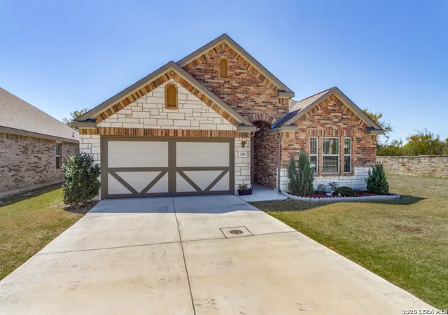 Photo 1 of Sale Pending at 205 Parkview, Boerne, TX 78006 | MLS# 1952635 | Listing updated on 2026-04-07