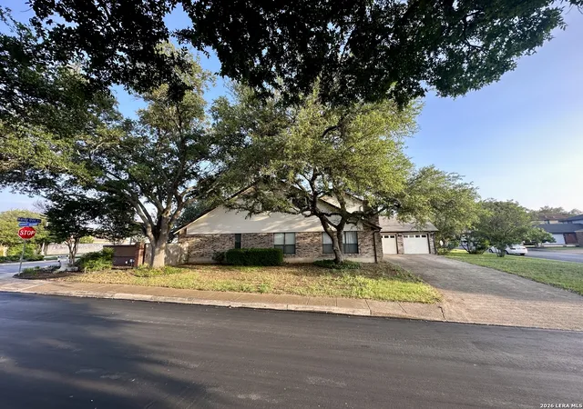 2nd image of 1147 Summit Crest, San Antonio, TX 78258 | MLS# 1952636