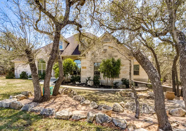 Photo 2 of Single family home for sale at 386 Wentworth, Spring Branch, TX 78070 | MLS# 1952649 | Listing updated on 2026-09-20