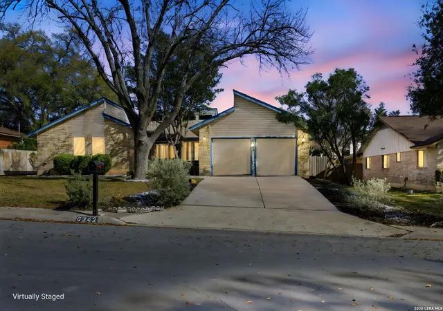 Photo 2 of Sale Pending at 6242 Madeleine Dr, San Antonio, TX 78229 | MLS# 1952658 | Listing updated on 2026-04-03