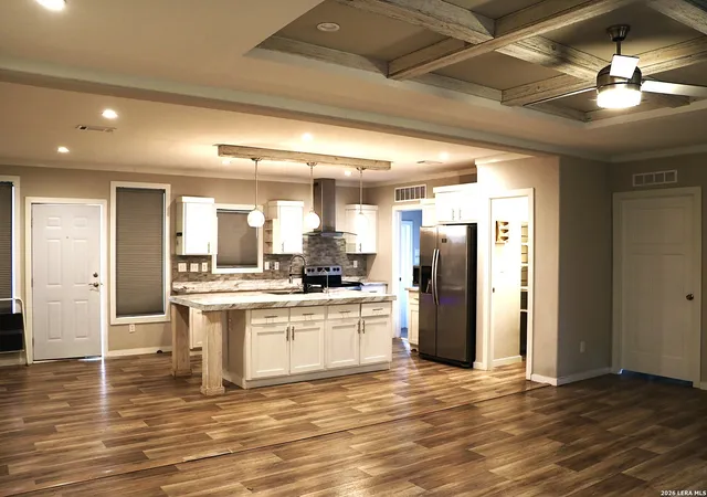 Photo 4 of Manufactured home for sale at 387 Private Road 1525, Bandera, TX 78003 | MLS# 1952678 | Listing updated on 2026-04-07