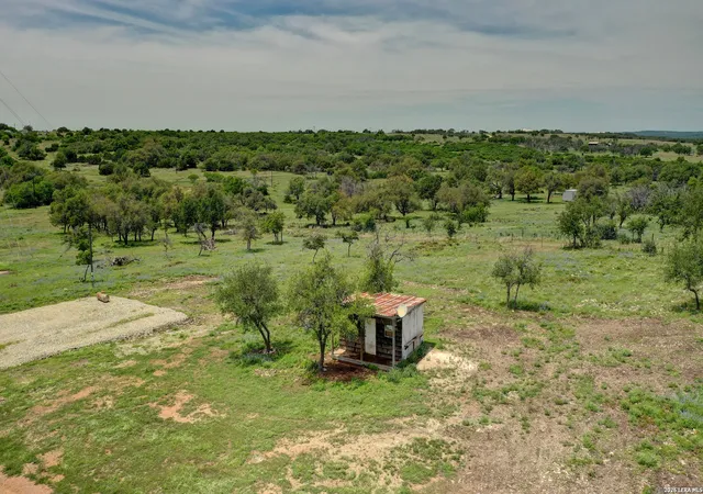 4th image of 1443 Gina, Harper, TX 78631 | MLS# 1952691
