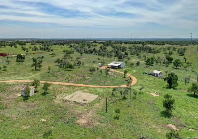 5th image of 1443 Gina, Harper, TX 78631 | MLS# 1952691