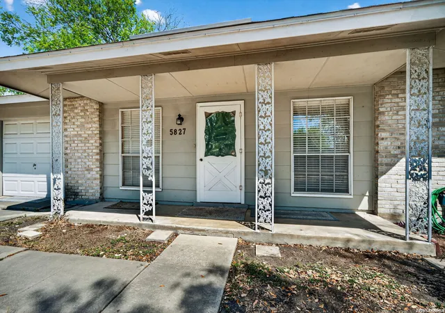Photo 3 of Sale Pending at 5827 Castle Brk Dr, San Antonio, TX 78218 | MLS# 1952723 | Listing updated on 2026-08-26