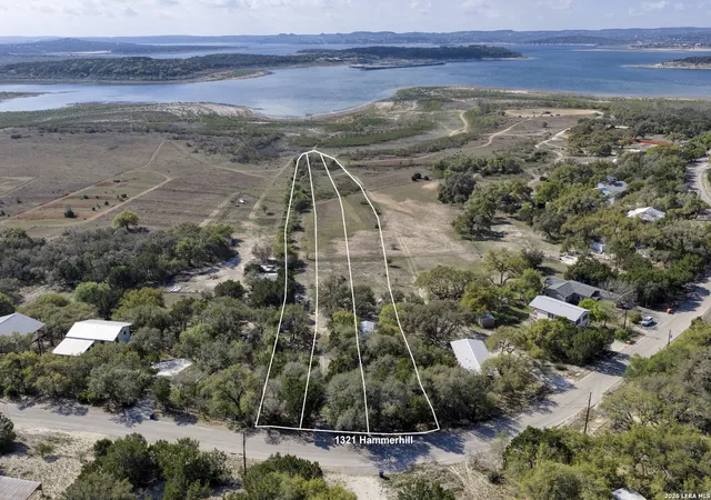 Photo 3 of Single family home for sale at 1331 Hammermill, Canyon Lake, TX 78133 | MLS# 1952726 | Listing updated on 2026-09-17