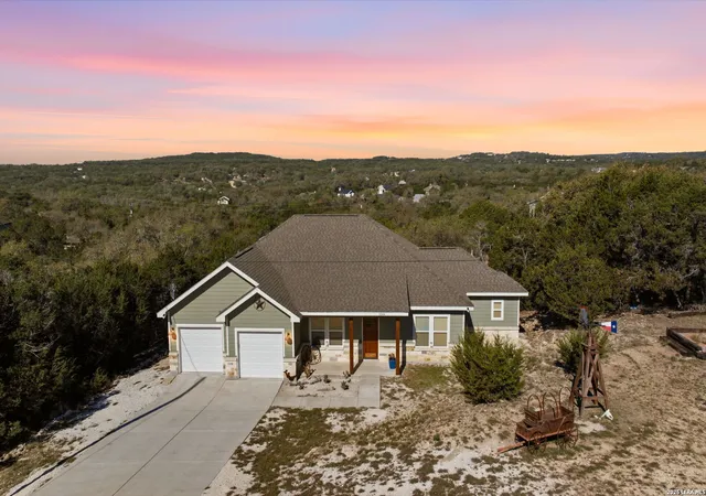 Photo 3 of Sale Pending at 1244 Lasso, Canyon Lake, TX 78133 | MLS# 1952764 | Listing updated on 2026-07-31