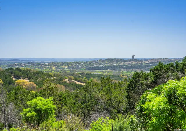 Photo 3 of Sale Pending at 698 Rim Rock, Kerrville, TX 78028 | MLS# 1952773 | Listing updated on 2026-08-03