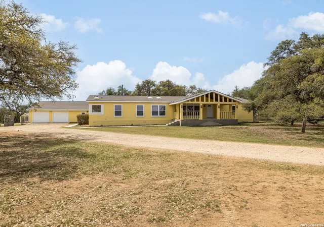 1st image of 1547 Lost Trail, New Braunfels, TX 78132 | MLS# 1952787