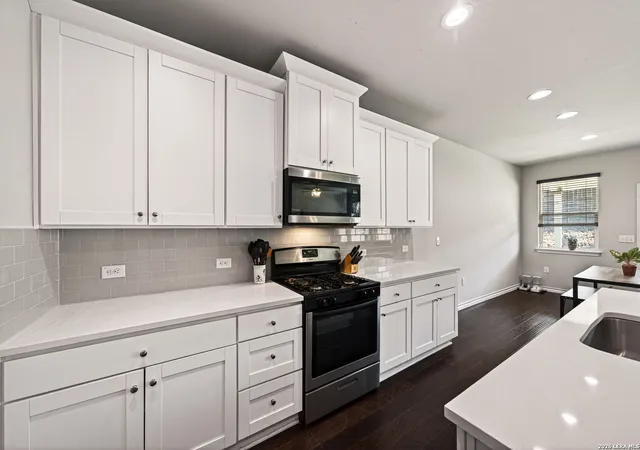 Photo 4 of Single family home for sale at 21022 Chestnut, San Antonio, TX 78266 | MLS# 1952829 | Listing updated on 2026-09-11
