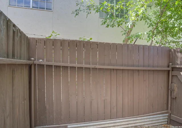 2nd image of 8702 Vlg, San Antonio, TX 78217