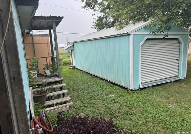 5th image of 60 Adame, Port Lavaca, TX 77979 | MLS# 1952847