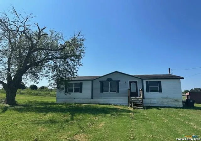 Homes for sale in Schulenburg, TX | 1212 Babylon, Schulenburg, TX 78956 | MLS# 1952873