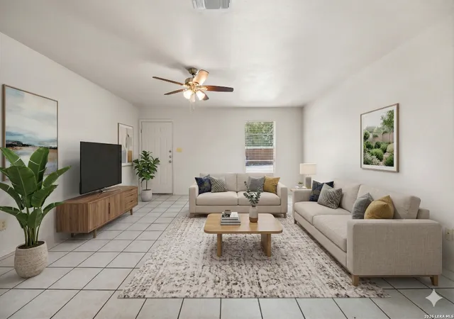 Photo 3 of Sale Pending at 1118 W Goodwin, Pleasanton, TX 78064 | MLS# 1952908 | Listing updated on 2026-04-29