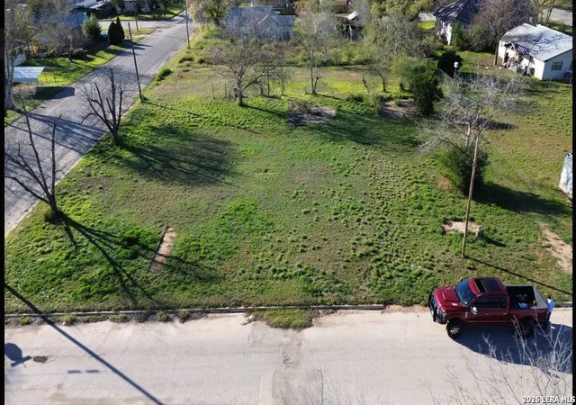 Photo 1 of Land for sale at 307 N Pecan, Pearsall, TX 78061 | MLS# 1952930 | Listing updated on 2026-04-07